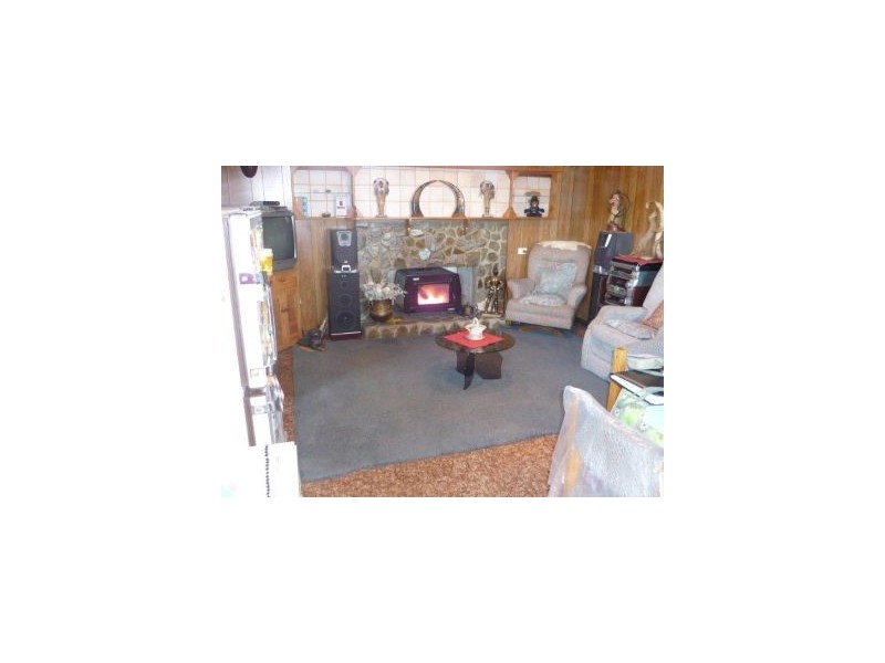 2 Blackwood Court, White Beach TAS 7184