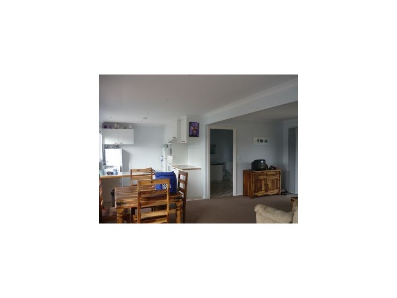 11 Blackwood Court, White Beach TAS 7184