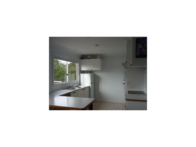 11 Blackwood Court, White Beach TAS 7184