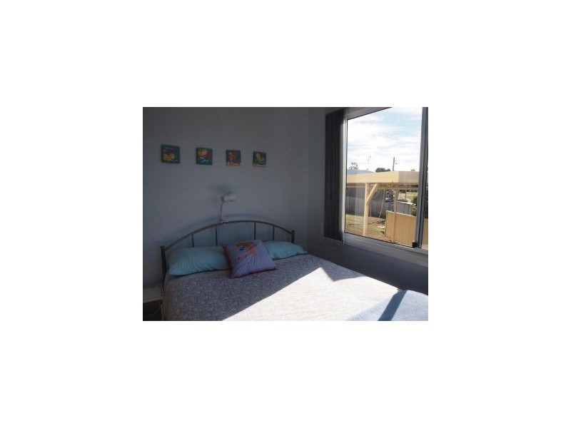 11 Blackwood Court, White Beach TAS 7184