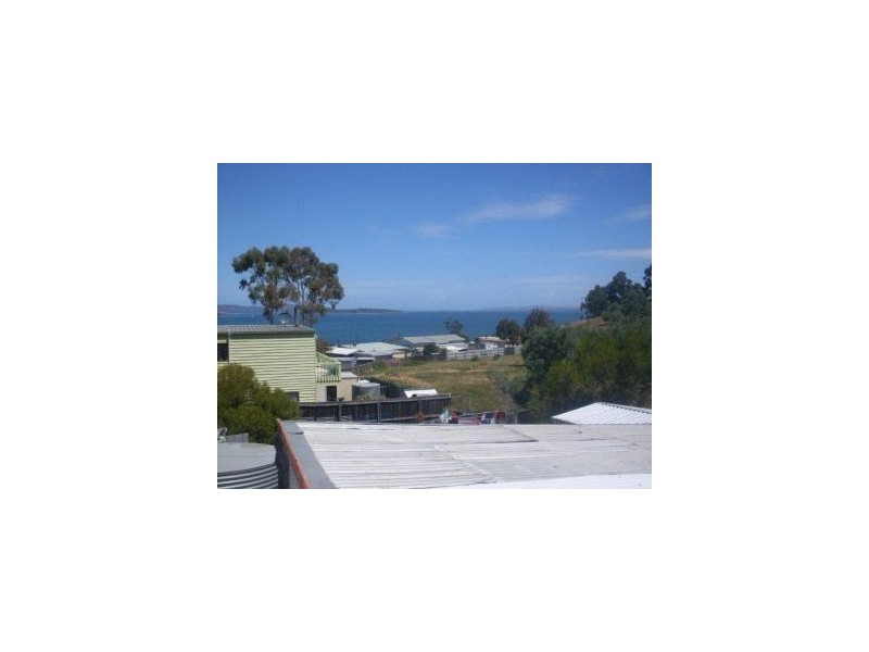 7 Oak Street, Primrose Sands TAS 7173