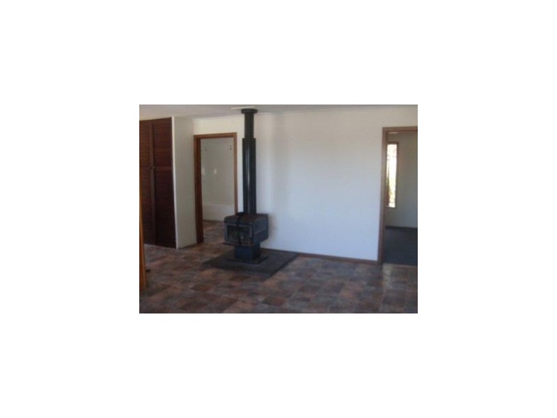 7 Oak Street, Primrose Sands TAS 7173