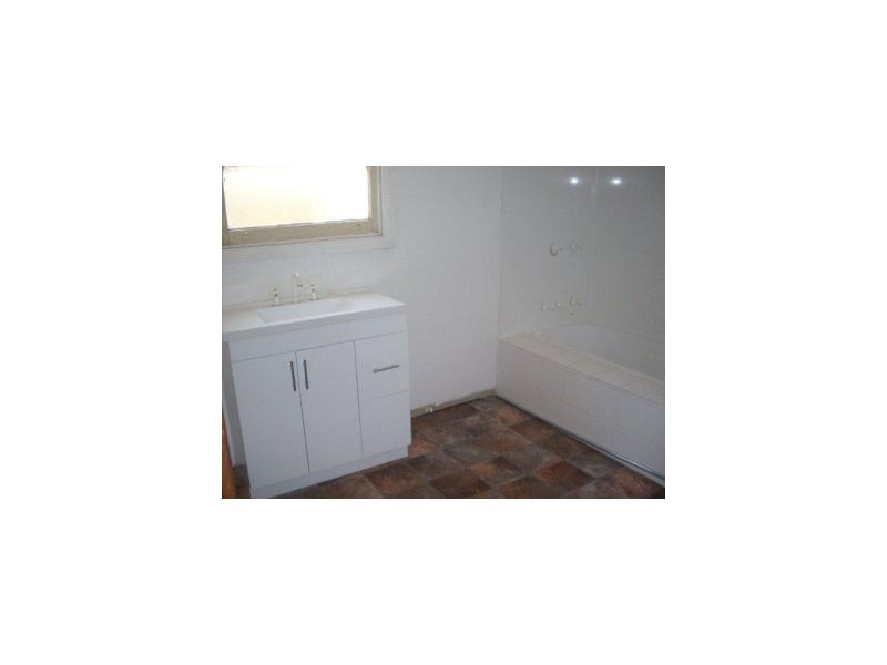 7 Oak Street, Primrose Sands TAS 7173