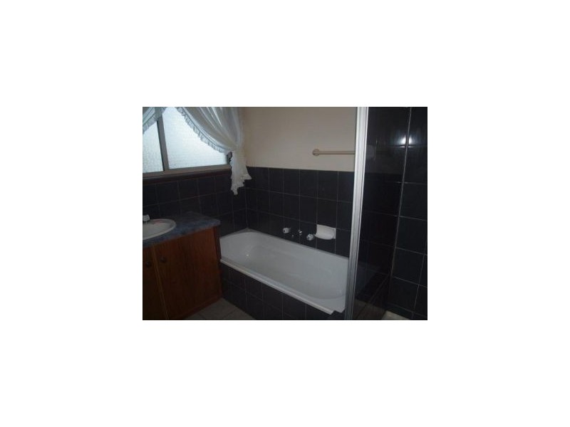 2 Meethanar Street, Carlton TAS 7173