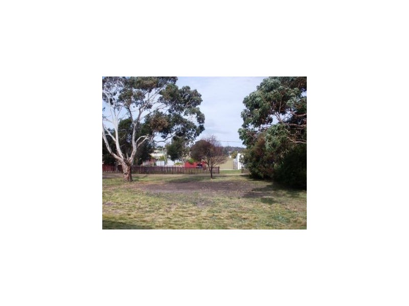 14 Veronica Street, Primrose Sands TAS 7173