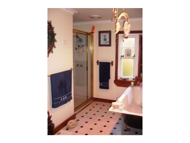 120 Arthur Highway, Dunalley TAS 7177