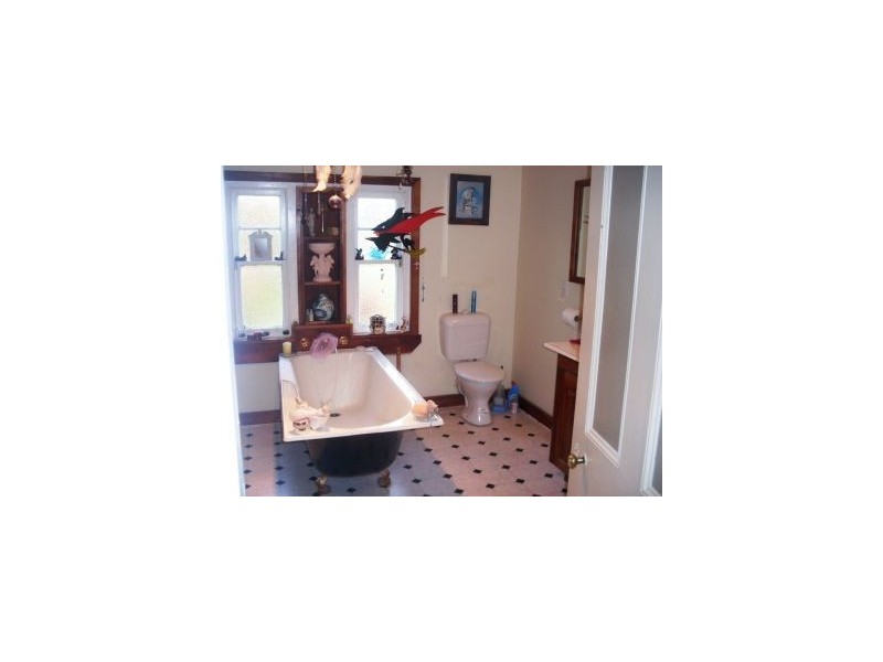 120 Arthur Highway, Dunalley TAS 7177