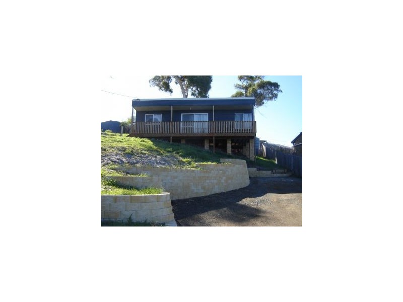 9 Broom Street, Primrose Sands TAS 7173