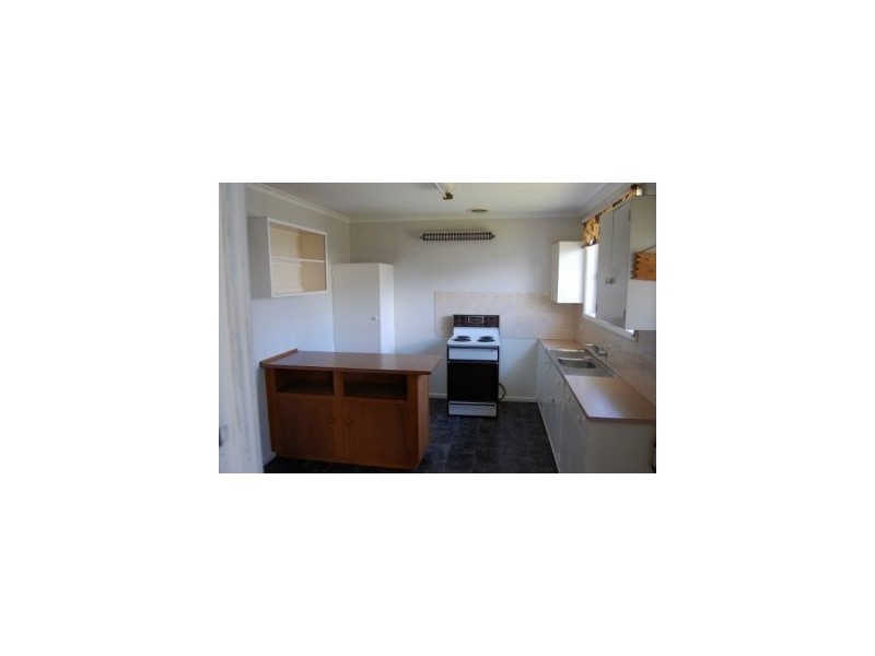 18 Tenth Avenue, Dodges Ferry TAS 7173