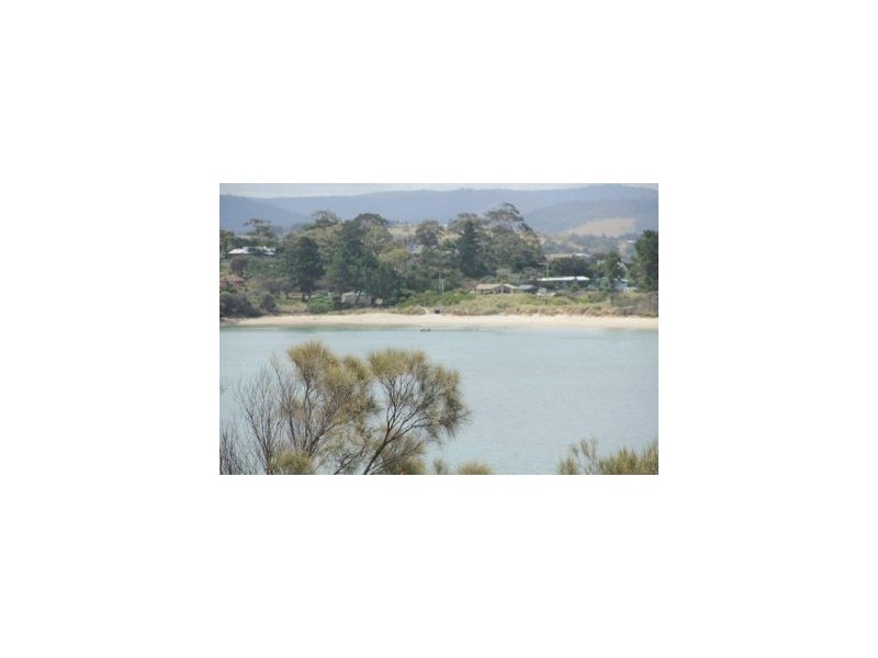 2 Cruddah Street, Dodges Ferry TAS 7173