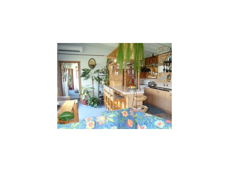 335 Pirates Bay Dr, Eaglehawk Neck TAS 7179