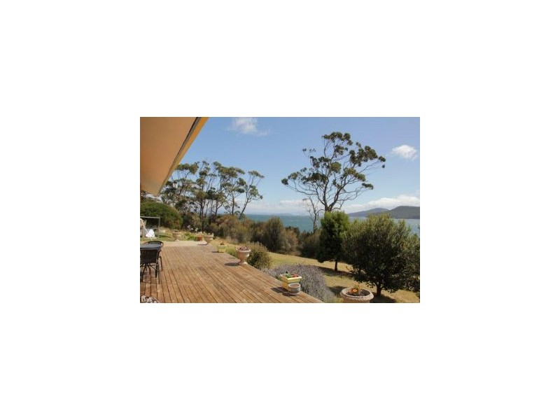 40 Spaulding St, White Beach TAS 7184