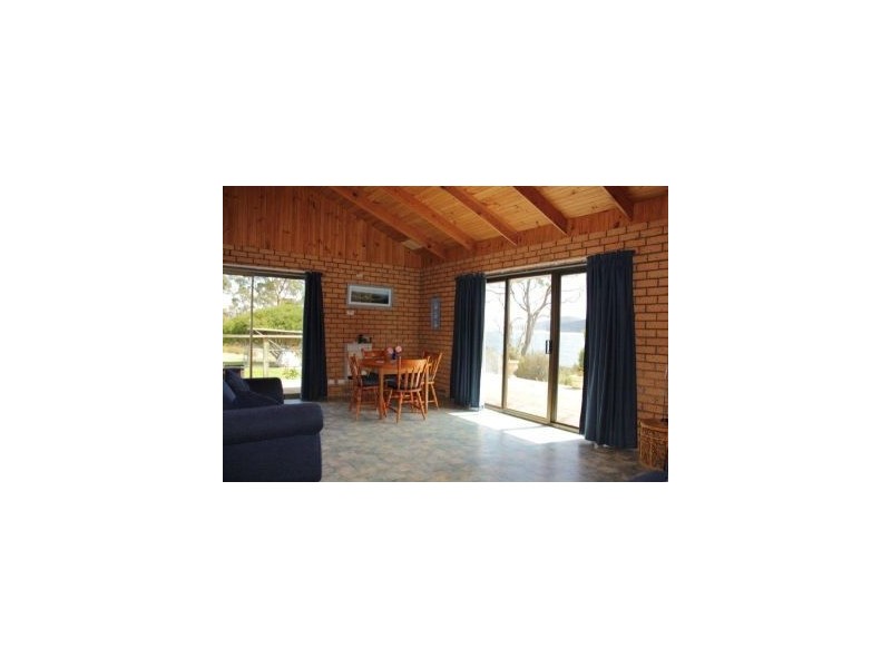 40 Spaulding St, White Beach TAS 7184