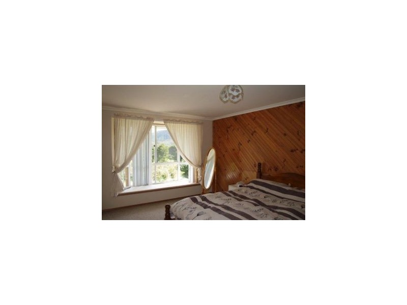 32 Ferntree Rd, Eaglehawk Neck TAS 7179