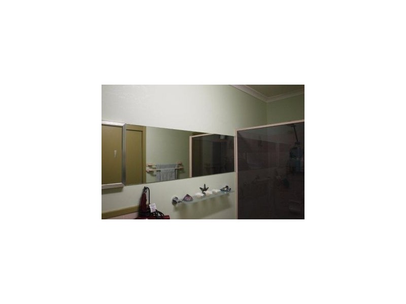 24 Calder Crescent, Blackmans Bay TAS 7052