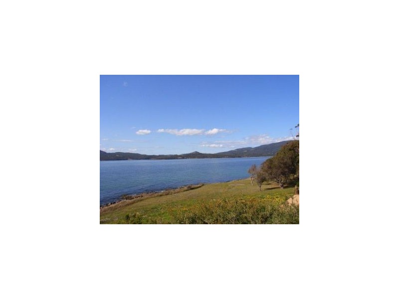 572 White Beach Road, White Beach TAS 7184