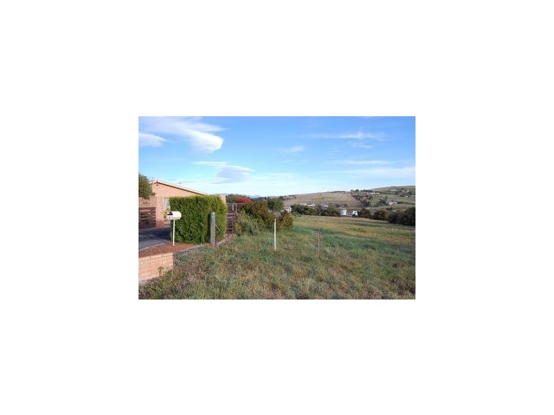 3 Wards Avenue, Lewisham TAS 7173