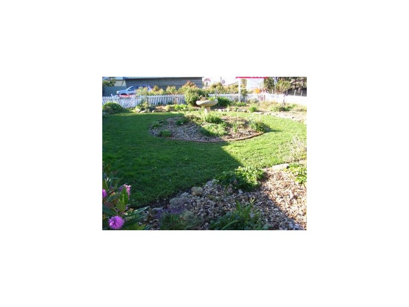 160 Arthur Highway, Dunalley TAS 7177