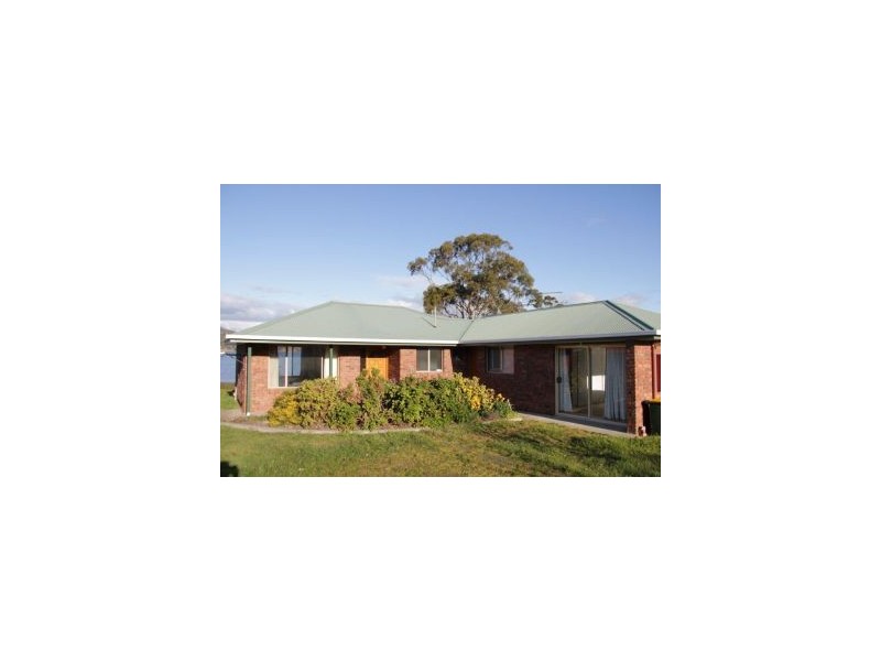 103 Arthur Hwy, Dunalley TAS 7177
