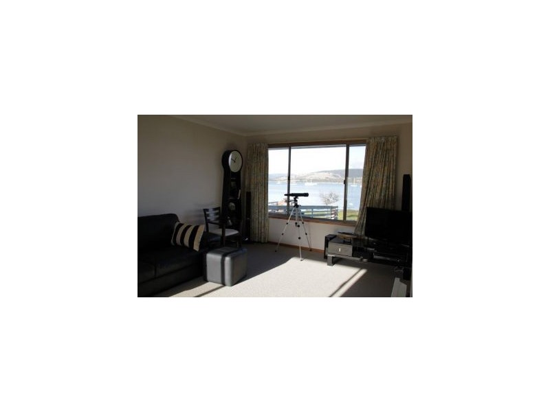 103 Arthur Hwy, Dunalley TAS 7177