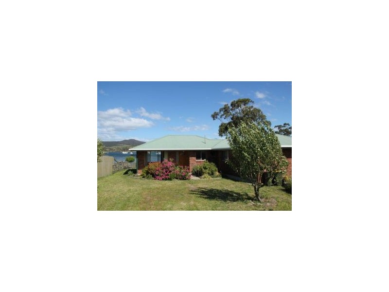 103 Arthur Hwy, Dunalley TAS 7177