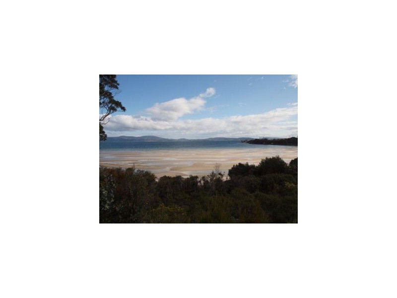549 Sommers Bay Road, Murdunna TAS 7178