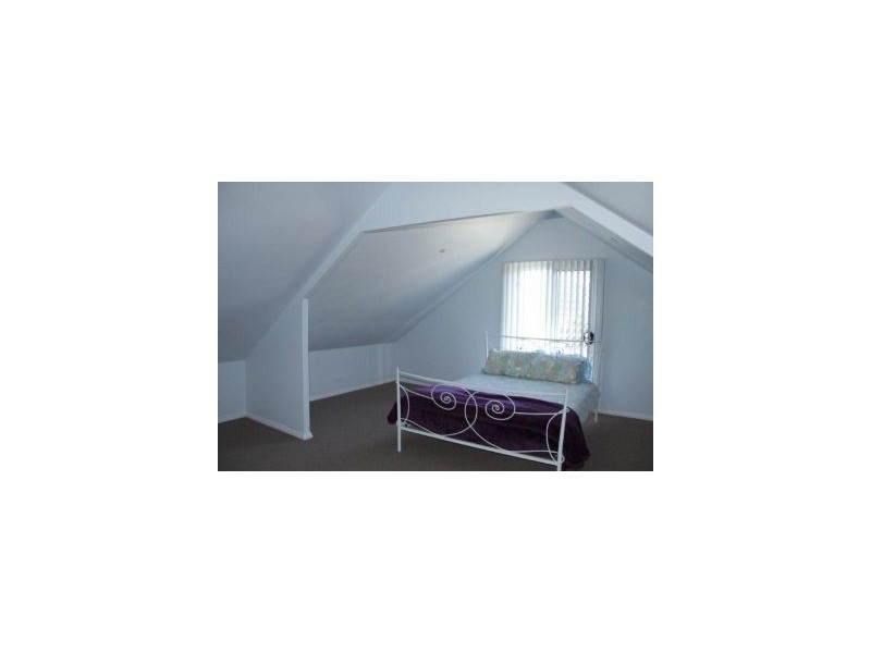 11 Blackwood Court, White Beach TAS 7184
