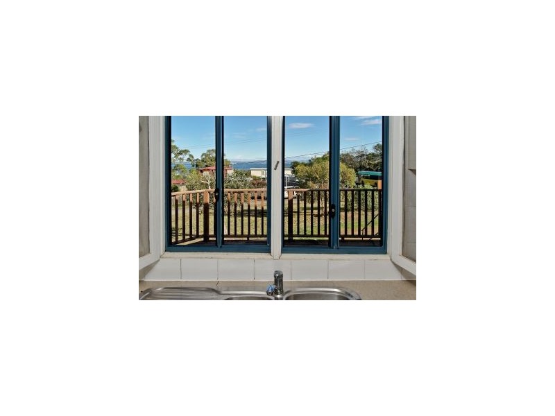 35 Ridge Road, Dodges Ferry TAS 7173