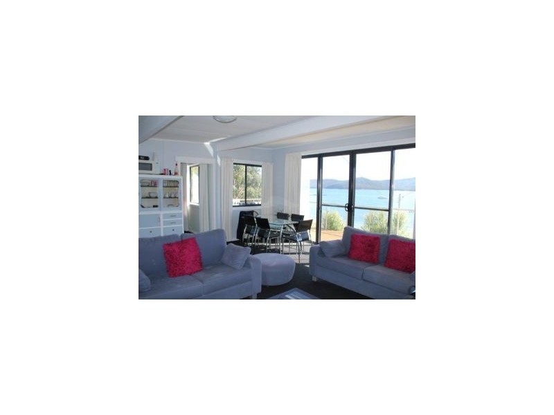 403  White Beach Rd, White Beach TAS 7184