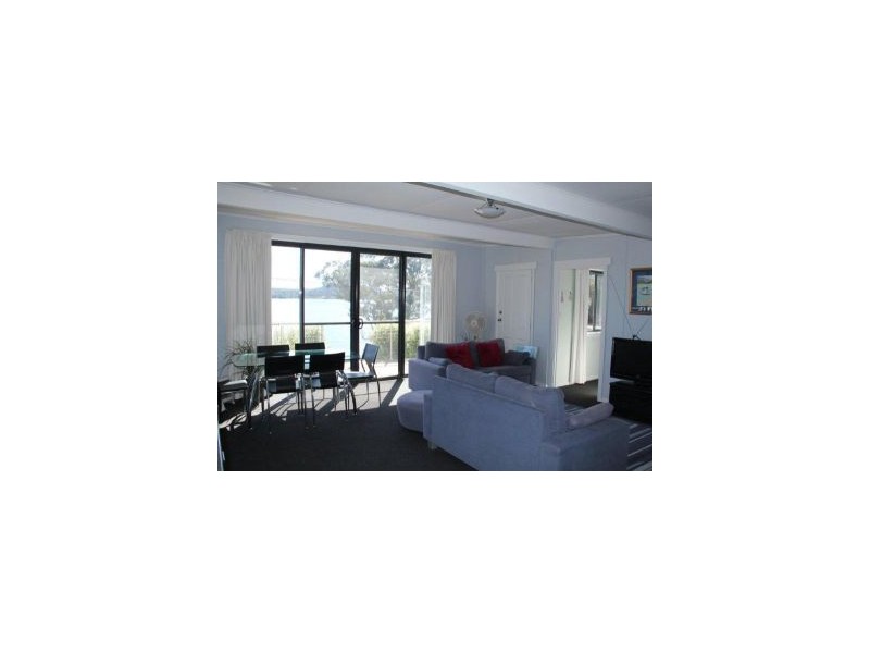 403  White Beach Rd, White Beach TAS 7184