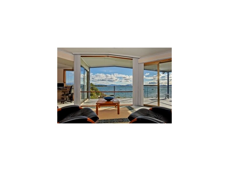 97 Lewisham Scenic Drive, Lewisham TAS 7173