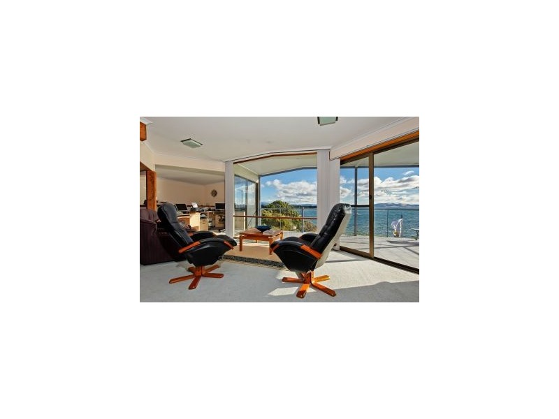 97 Lewisham Scenic Drive, Lewisham TAS 7173