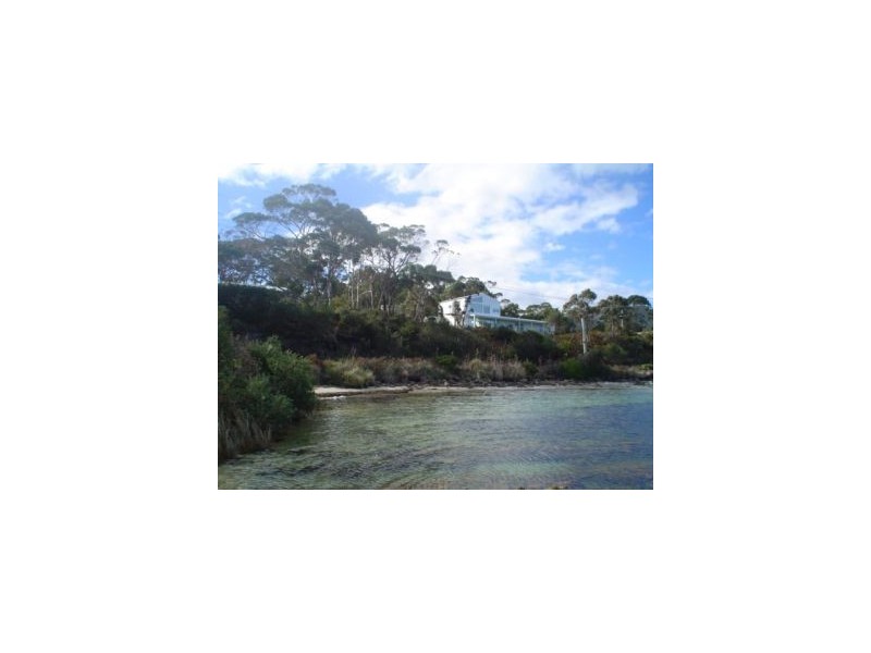 30 Apex Point Road, White Beach TAS 7184