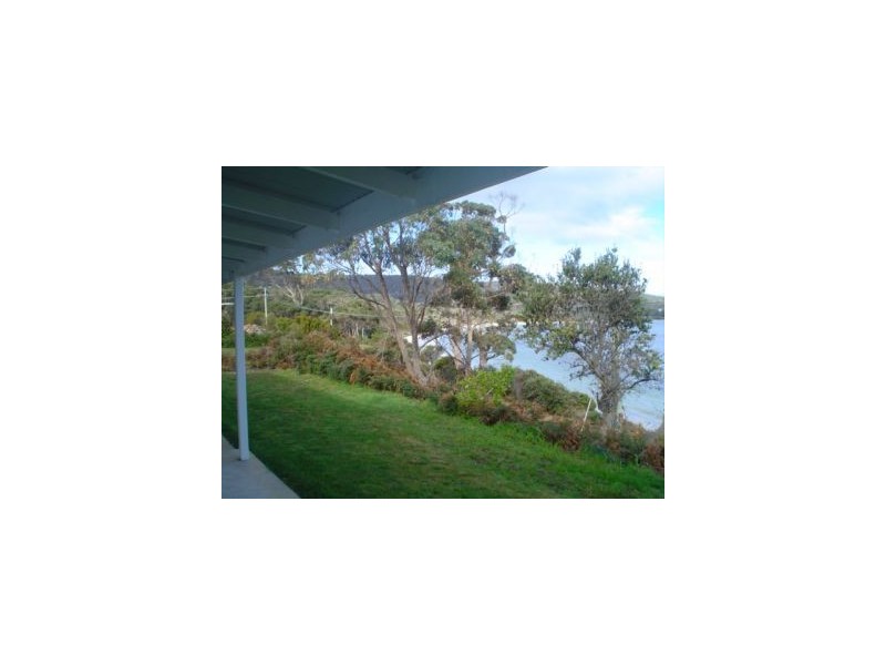 30 Apex Point Road, White Beach TAS 7184