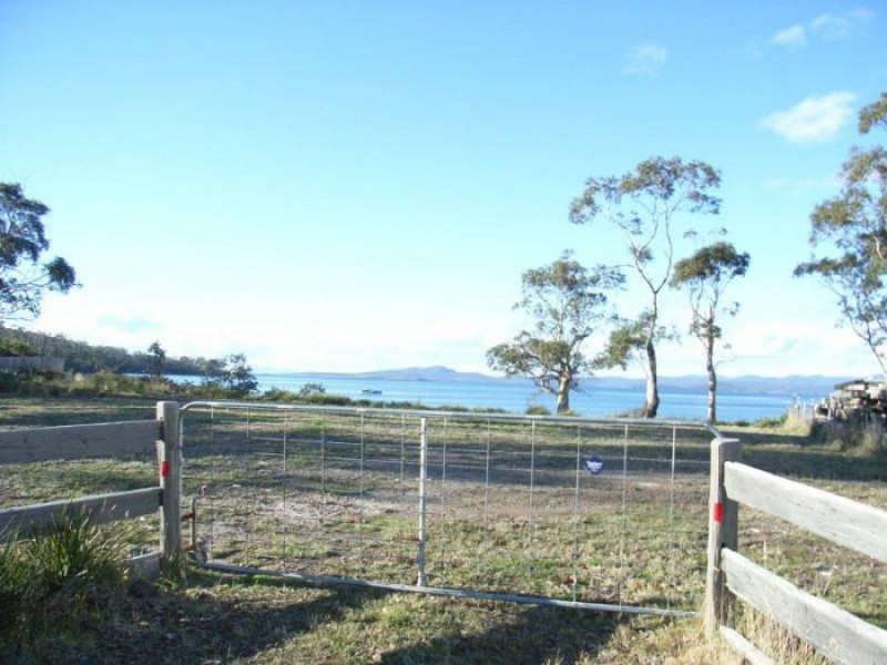 25 Turners Rd, Saltwater River TAS 7186