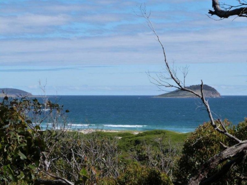 930 Roaring Beach Road, Nubeena TAS 7184