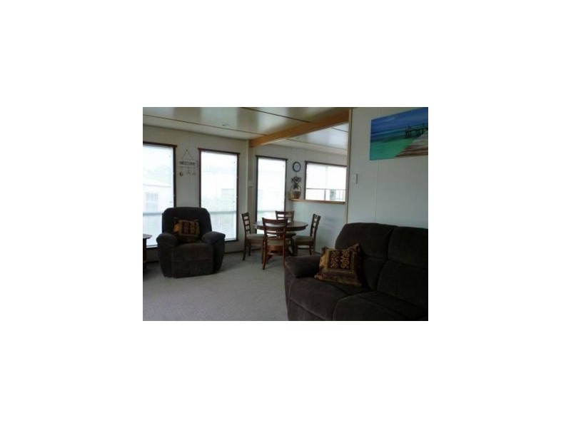 6 Esplanade, Dunalley TAS 7177