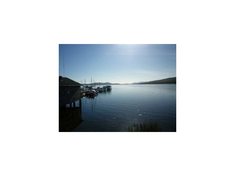 6 Esplanade, Dunalley TAS 7177