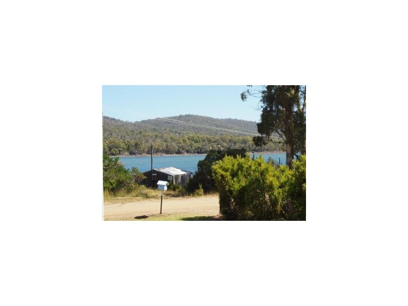 122/1 Old Jetty Rd, Eaglehawk Neck TAS 7179
