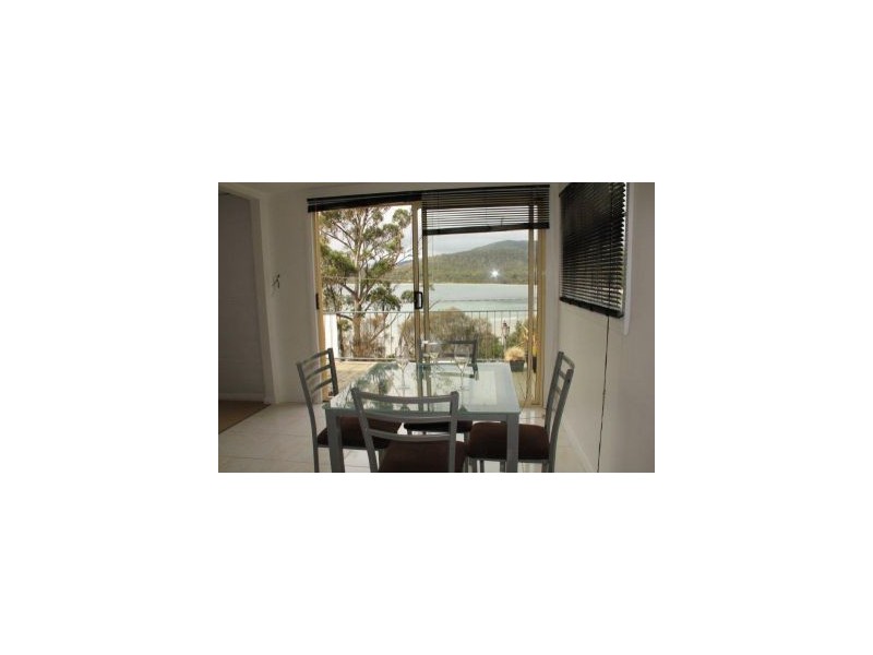 385 White Beach Rd, White Beach TAS 7184