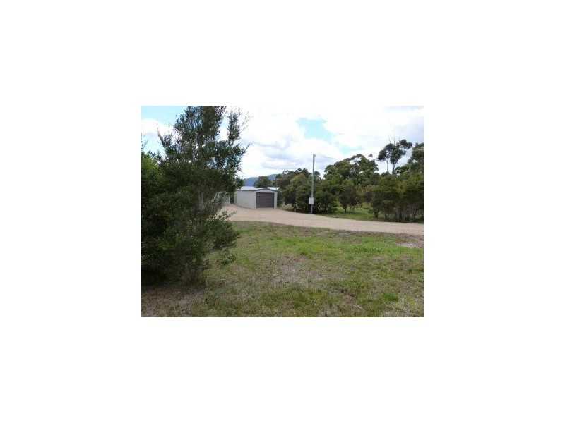 15 Olive Place, White Beach TAS 7184