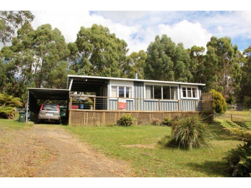 5281 Arthur Highway, Eaglehawk Neck TAS 7179
