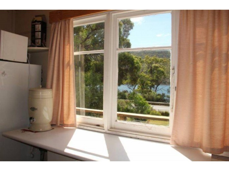 5281 Arthur Highway, Eaglehawk Neck TAS 7179