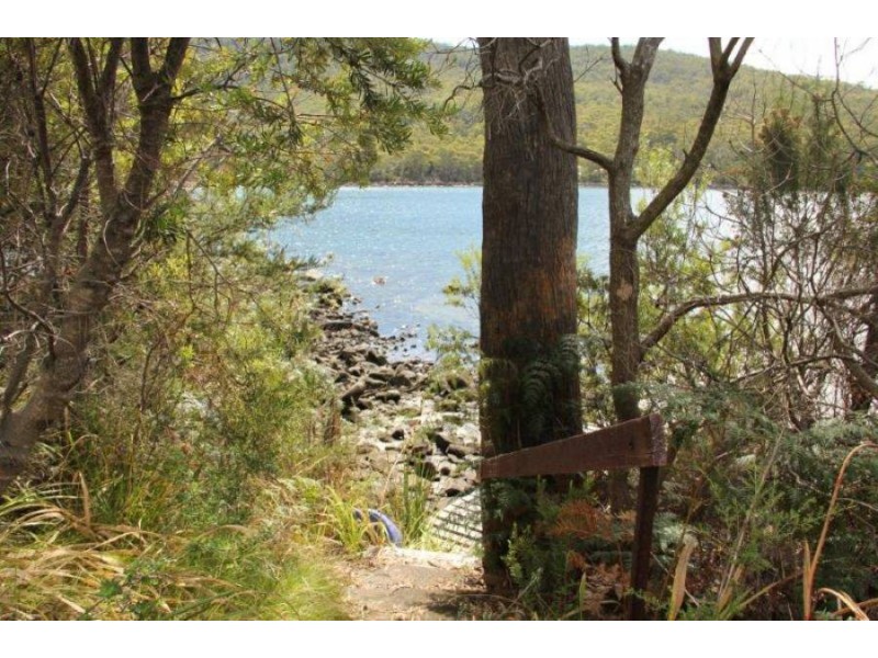 5281 Arthur Highway, Eaglehawk Neck TAS 7179