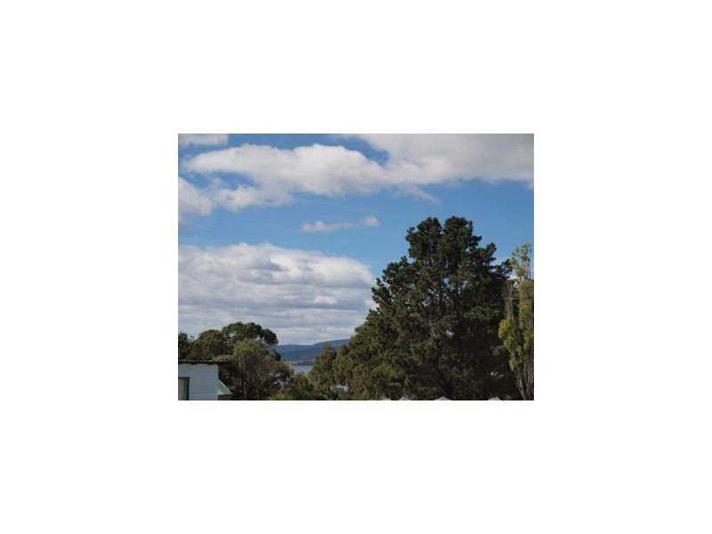 77a Arthur Highway, Dunalley TAS 7177
