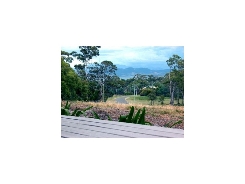 7 Okines Rd, Dodges Ferry TAS 7173