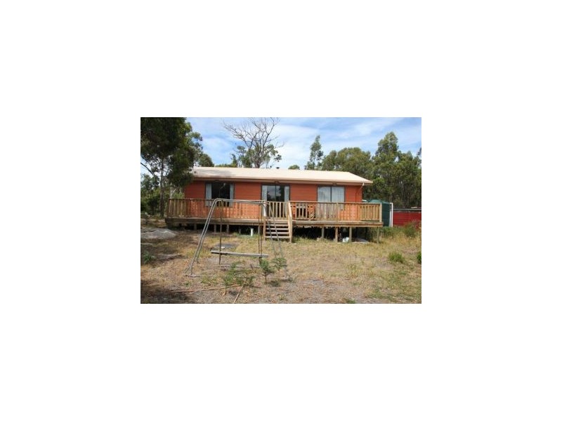 6 Lily Street, White Beach TAS 7184