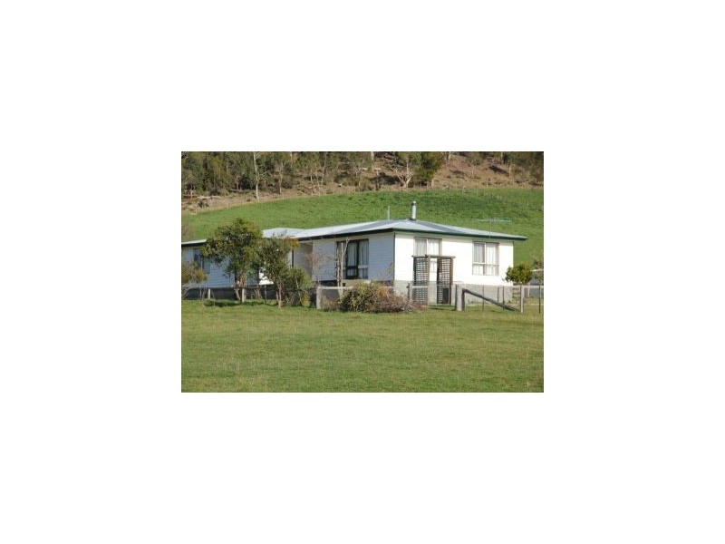 144 Hurdle Road, Saltwater River TAS 7186