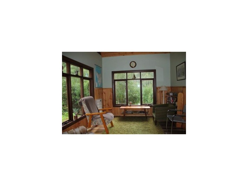 311 Pirates Bay Drive, Eaglehawk Neck TAS 7179