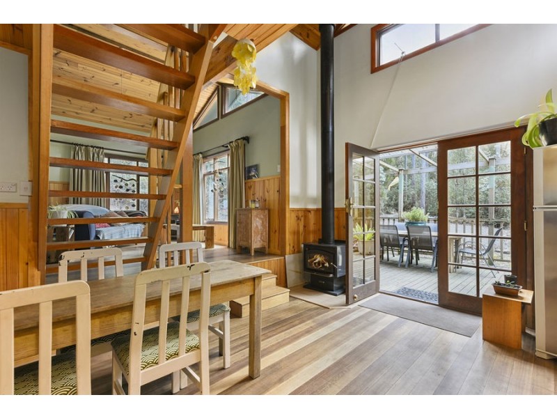 311 Pirates Bay Drive, Eaglehawk Neck TAS 7179